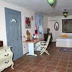 Il Suo Paradiso Dhavgáta